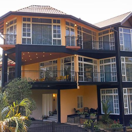 Roberosia - Holiday Home แคนดี้ ภายนอก รูปภาพ