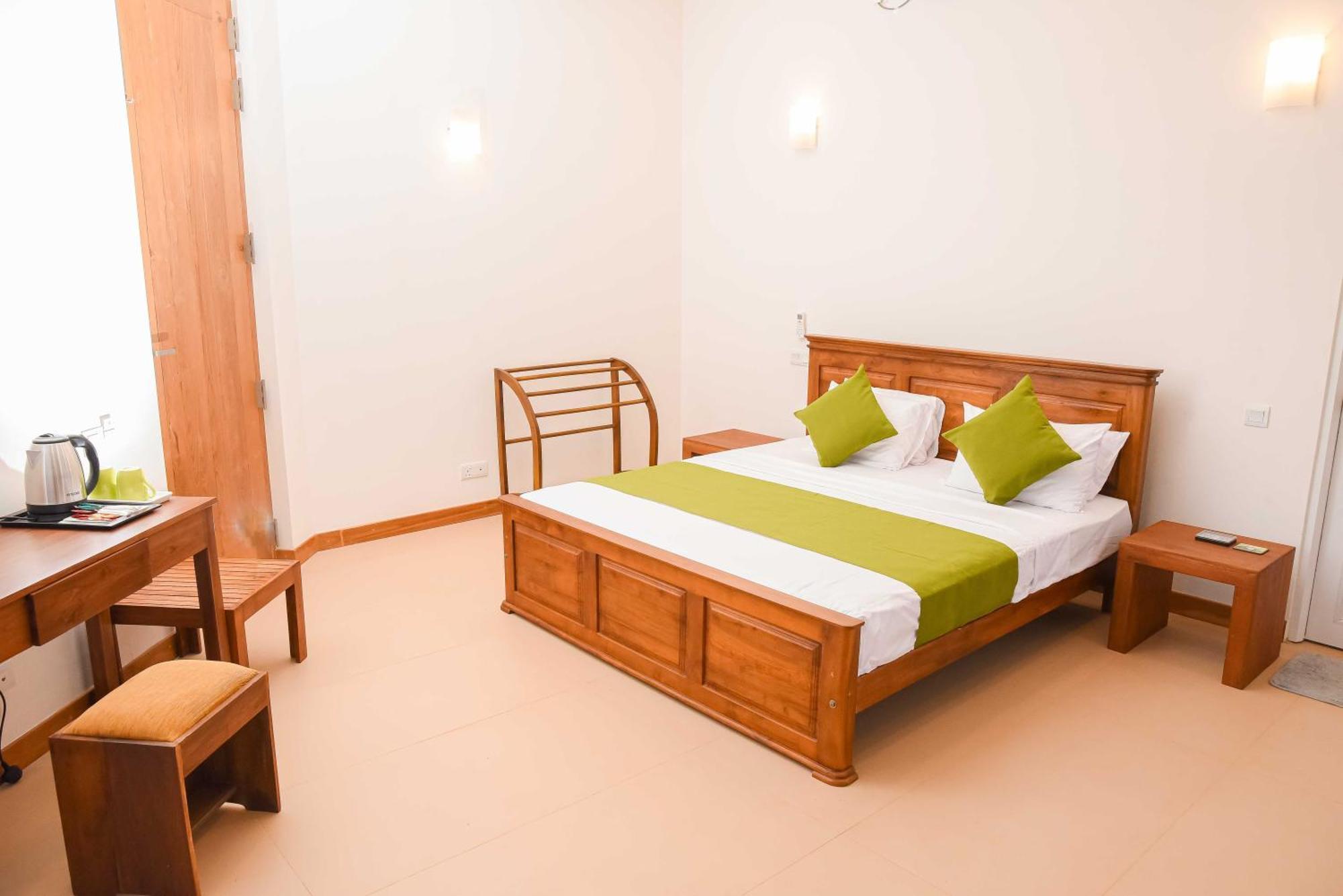 Roberosia - Holiday Home แคนดี้ ภายนอก รูปภาพ