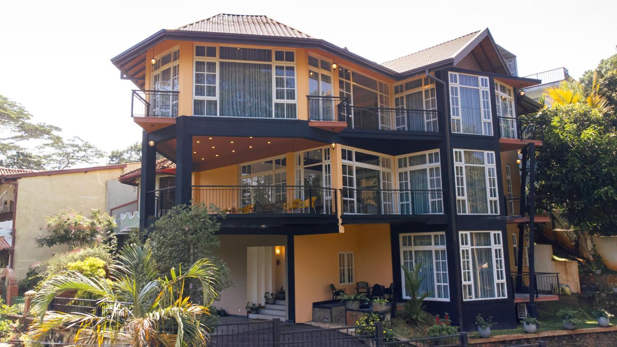 Roberosia - Holiday Home แคนดี้ ภายนอก รูปภาพ
